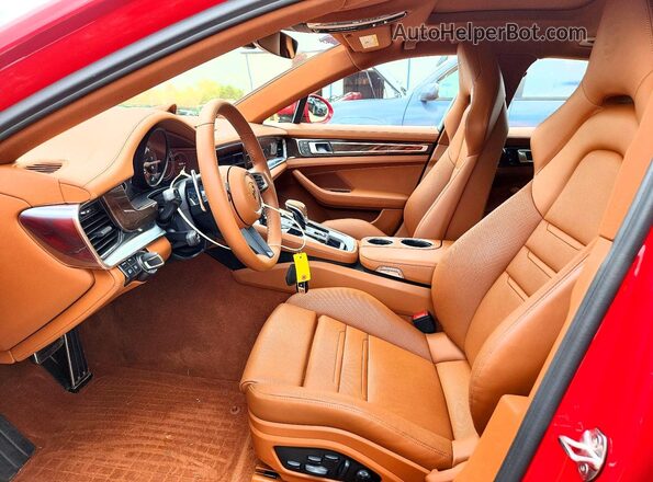 WP0CE2A70PL158028 2023 PORSCHE PANAMERA Red წინა სალონის ხედი