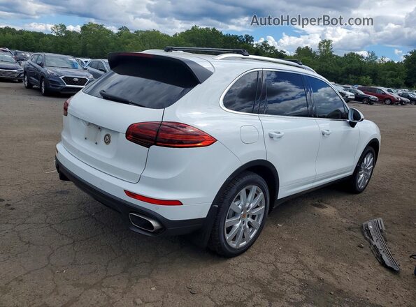 WP1AA2A20GLA10841 2016 PORSCHE CAYENNE White Vista trasera