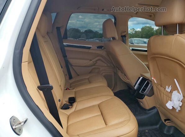 WP1AA2A20GLA10841 2016 PORSCHE CAYENNE White 