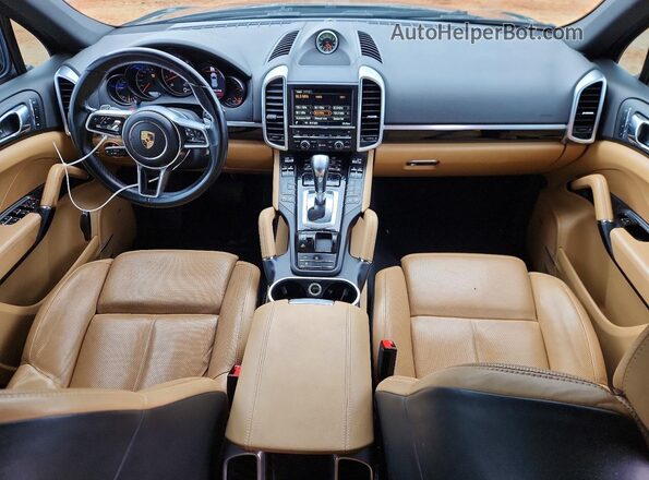 WP1AA2A21GKA08814 2016 PORSCHE CAYENNE Black Вид панелі приладів