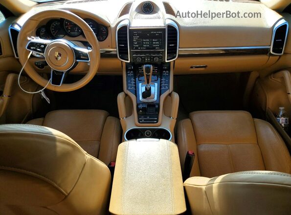 WP1AA2A21GKA12166 2016 PORSCHE CAYENNE Blue Dashboard view
