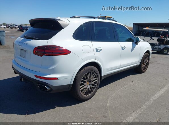 WP1AA2A24JKA02030 2018 PORSCHE CAYENNE Белый Задняя правая четверть