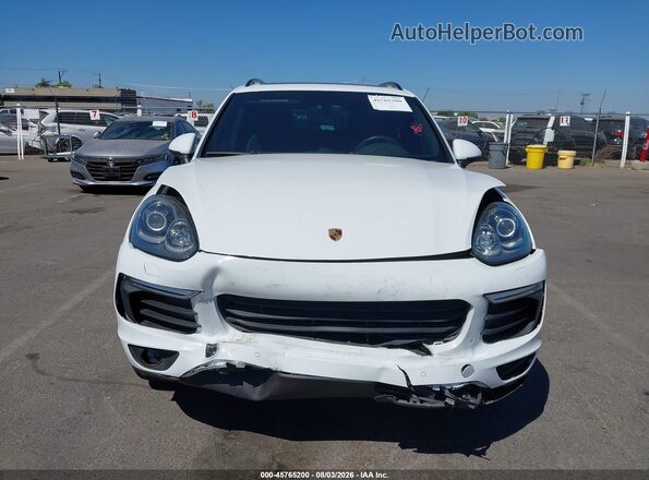 WP1AA2A24JKA02030 2018 PORSCHE CAYENNE Белый Вид спереди