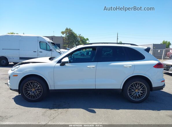 WP1AA2A24JKA02030 2018 PORSCHE CAYENNE Белый Панорамный вид салона 360°