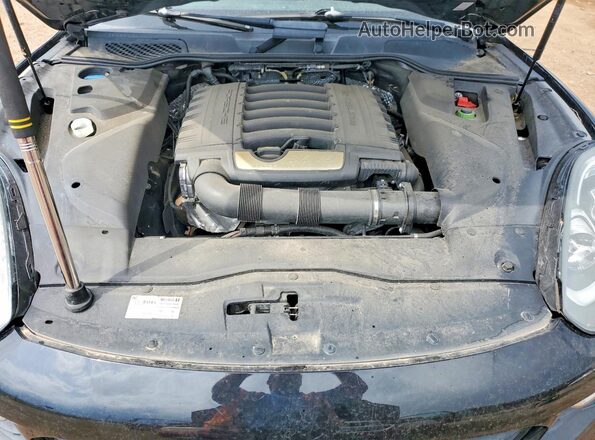 WP1AA2A25GKA15586 2016 PORSCHE CAYENNE Black Widok komory silnika