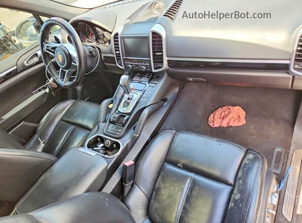 WP1AA2A27GLA09282 2016 PORSCHE CAYENNE Gray Вид панелі приладів
