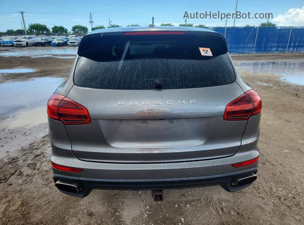 WP1AA2A27GLA09282 2016 PORSCHE CAYENNE Gray Вид ззаду