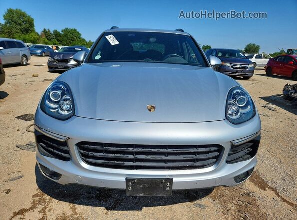 WP1AA2A27GLA10898 2016 PORSCHE CAYENNE Silver Vista frontal