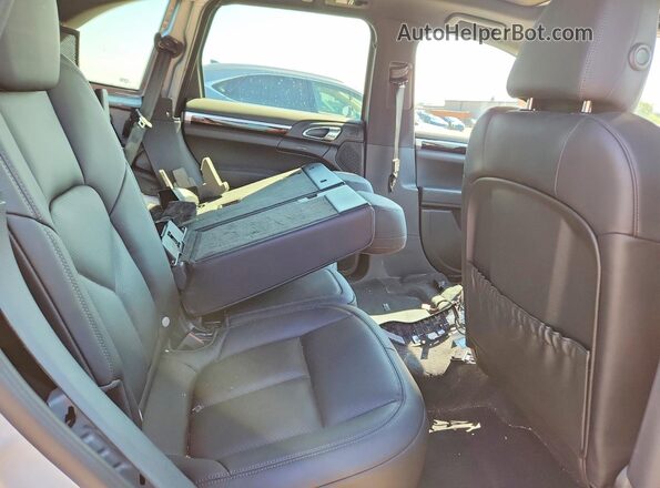 WP1AA2A27GLA10898 2016 PORSCHE CAYENNE Silver Vista de los asientos traseros
