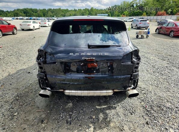 WP1AA2A28JKA01995 2018 PORSCHE CAYENNE Black Հետևի տեսք