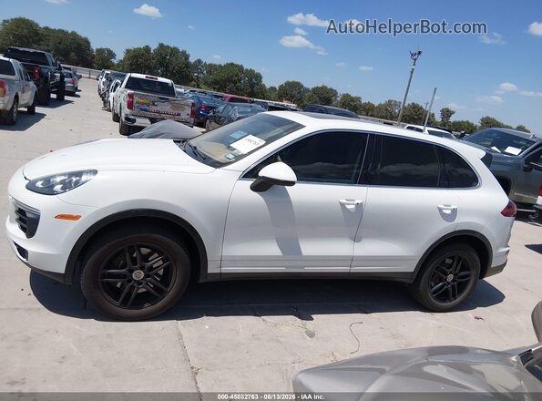 WP1AA2A2XGLA02259 2016 PORSCHE CAYENNE White Սալոնի 360 աստիճան տեսք
