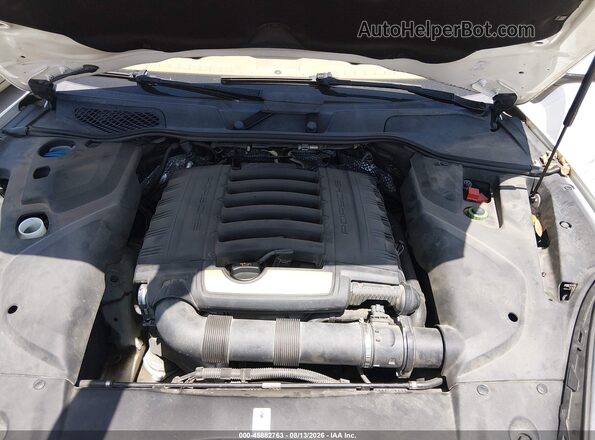 WP1AA2A2XGLA02259 2016 PORSCHE CAYENNE White Հետևի տեսք