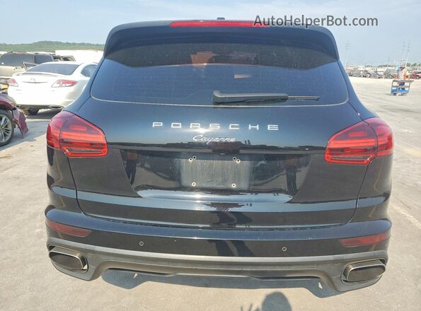 WP1AA2A2XGLA04092 2016 PORSCHE CAYENNE Black Հետևի տեսք
