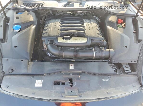 WP1AA2A2XGLA04092 2016 PORSCHE CAYENNE Black Շարժիչի բաժամունքի տեսք