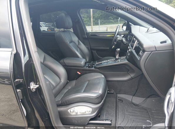 WP1AA2A50LLB02259 2020 PORSCHE MACAN Black Front interior view