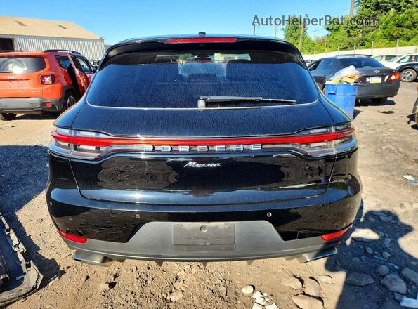 WP1AA2A50LLB13424 2020 PORSCHE MACAN Black Вид задньої частини салону