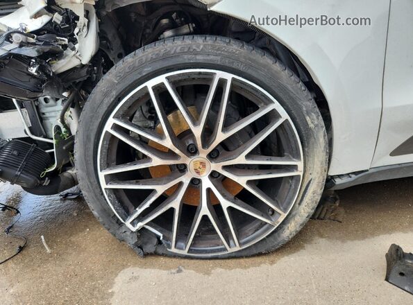 WP1AA2A50RLB04473 2024 PORSCHE MACAN White 