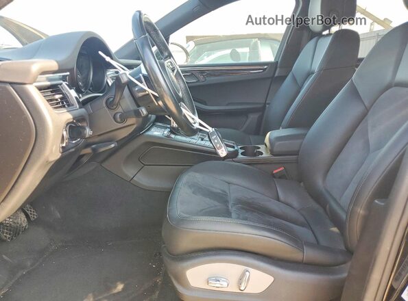 WP1AA2A53JLB04522 2018 PORSCHE MACAN Black Widok wnętrza z przodu