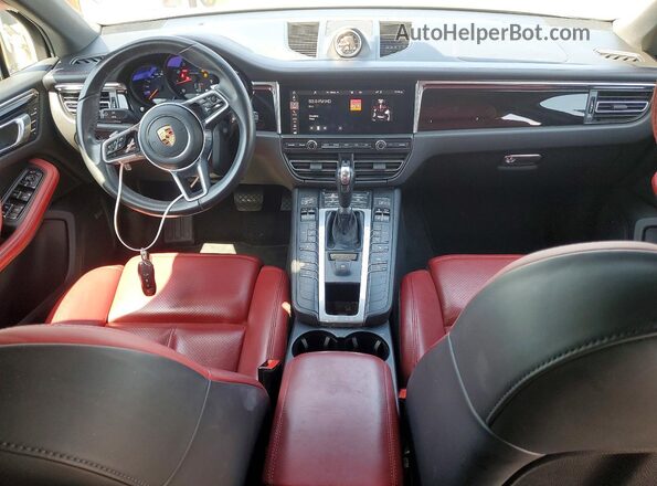 WP1AA2A53LLB02188 2020 PORSCHE MACAN Silver წინა პანელის ხედი