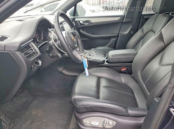WP1AA2A53MLB03505 2021 PORSCHE MACAN Синий Вид салона спереди