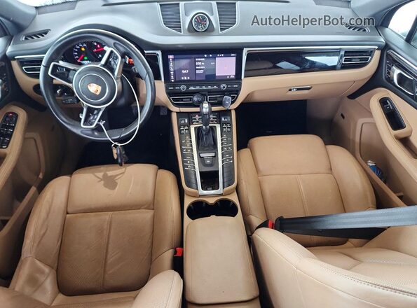 WP1AA2A53MLB06193 2021 PORSCHE MACAN White Dashboard view