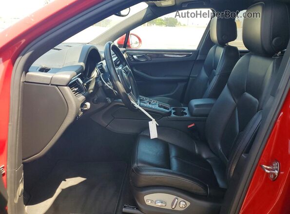 WP1AA2A54HLB83516 2017 PORSCHE MACAN Красный Вид салона спереди