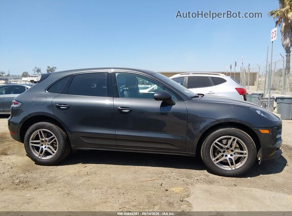 WP1AA2A55LLB00779 2020 PORSCHE MACAN Черный Вид задней части салона