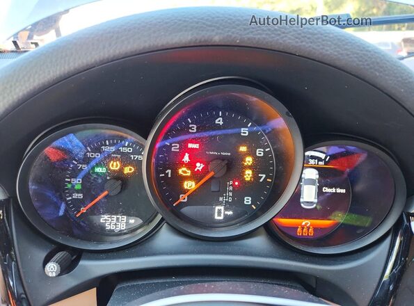 WP1AA2A55MLB10133 2021 PORSCHE MACAN Charcoal Սարքավորումների վահանակի տեսք