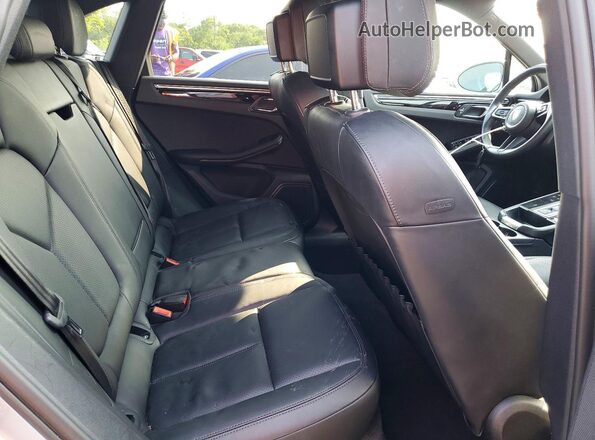 WP1AA2A55PLB16194 2023 PORSCHE MACAN Silver Սալոնի հետևի տեսք