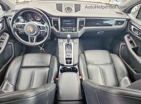 WP1AA2A56HLB06193 2017 PORSCHE MACAN Gray Առջևի վահանակի տեսք