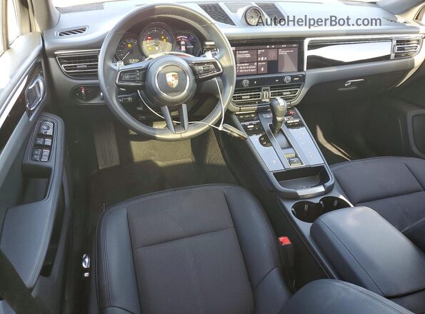 WP1AA2A56SLB02863 2025 PORSCHE MACAN White Vista del salpicadero