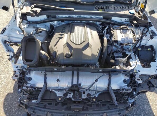 WP1AA2A56SLB02863 2025 PORSCHE MACAN White Vista del compartimento del motor