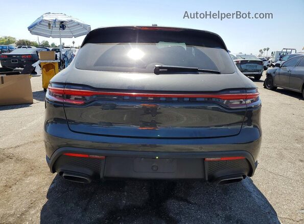 WP1AA2A57PLB16763 2023 PORSCHE MACAN Gray Widok z tyłu