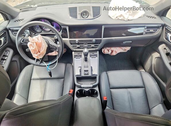 WP1AA2A57RLB21240 2024 PORSCHE MACAN Charcoal Dashboard view