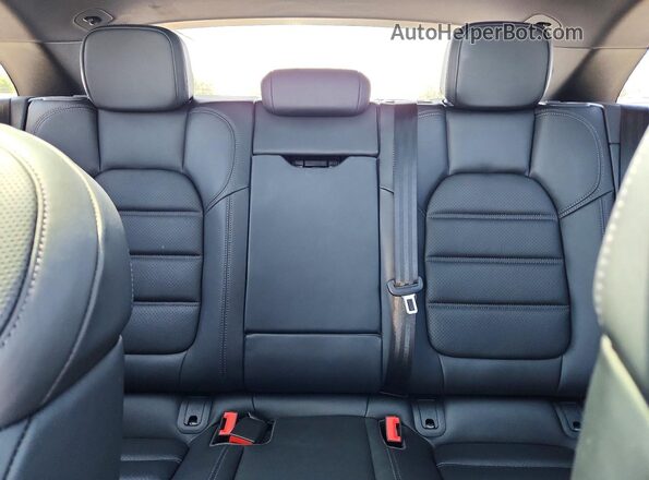 WP1AA2A57TLB05224 2026 PORSCHE MACAN Charcoal Widok tylnych siedzeń