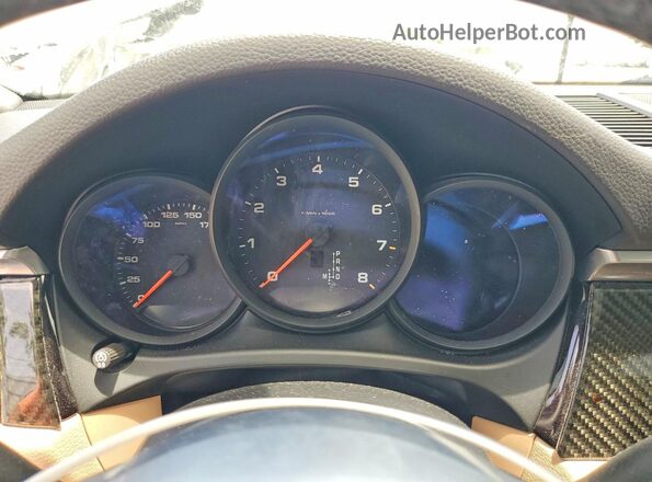 WP1AA2A58LLB11713 2020 PORSCHE MACAN Белый Вид щитка приборов