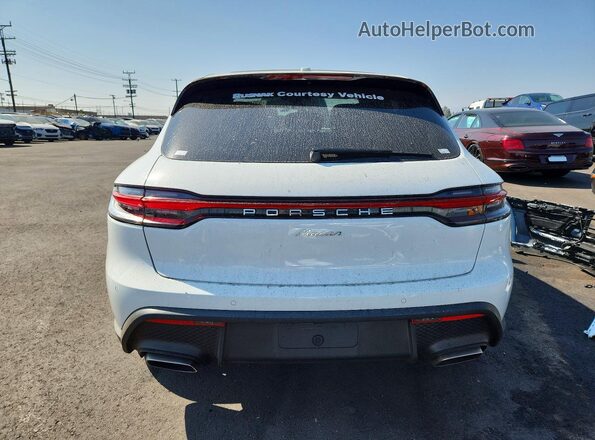 WP1AA2A58TLB07712 2026 PORSCHE MACAN Белый Вид сзади