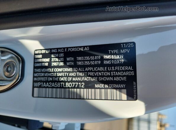 WP1AA2A58TLB07712 2026 PORSCHE MACAN Белый Панорамный вид салона 360°