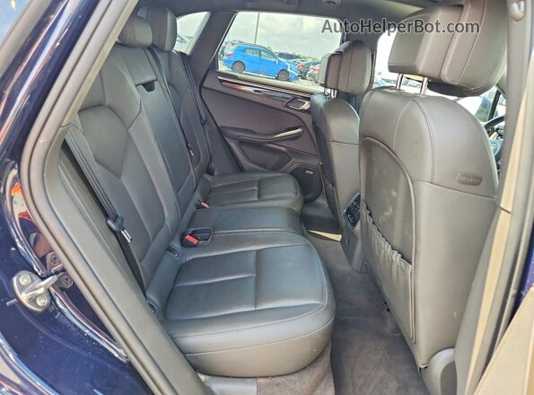 WP1AA2A59LLB13521 2020 PORSCHE MACAN Blue Հետևի նստատեղերի տեսք