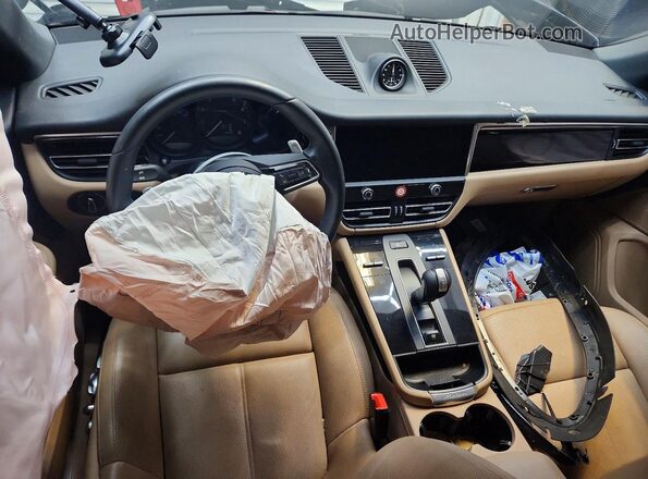 WP1AA2A59SLB00184 2025 PORSCHE MACAN Black Widok deski rozdzielczej