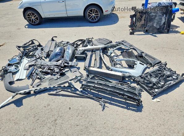 WP1AA2A5XPLB14537 2023 PORSCHE MACAN White VIN կոդի պիտակի տեսք