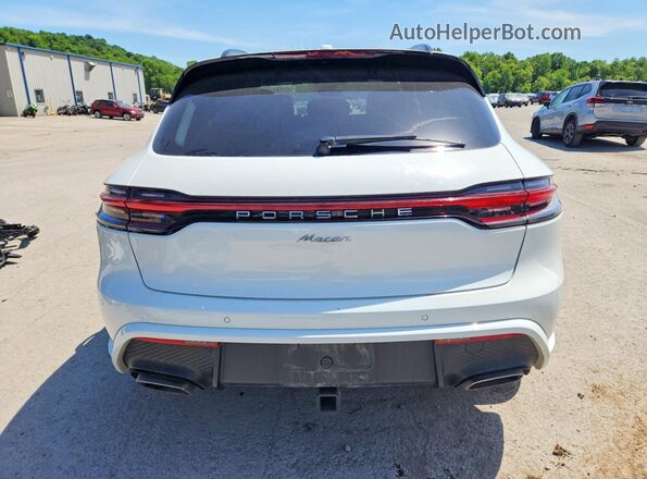 WP1AA2A5XPLB14537 2023 PORSCHE MACAN White Հետևի տեսք