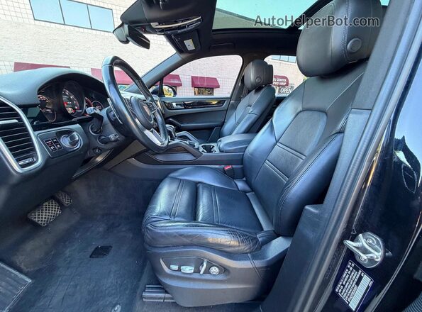 WP1AA2AY0KDA00897 2019 PORSCHE CAYENNE Black 