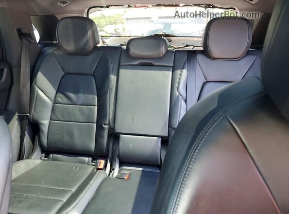 WP1AA2AY0KDA12824 2019 PORSCHE CAYENNE White Vista interior trasera