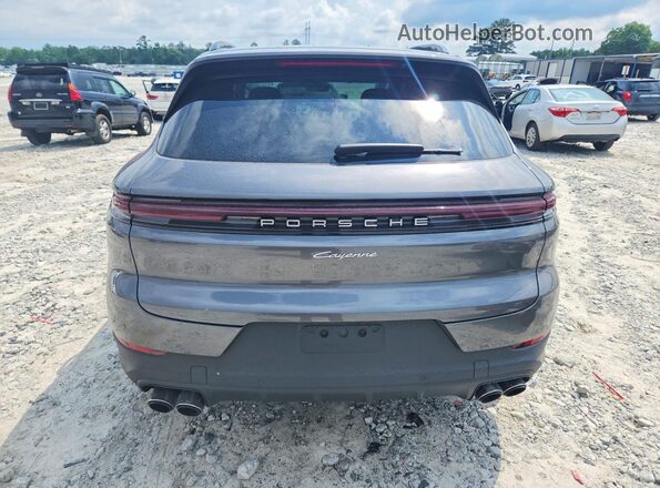 WP1AA2AY0TDA02134 2026 PORSCHE CAYENNE Gray Вид ззаду