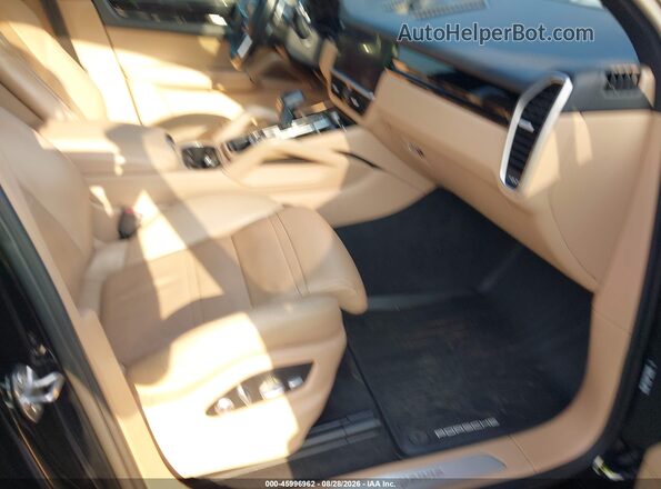 WP1AA2AY1KDA04828 2019 PORSCHE CAYENNE Black Front interior view