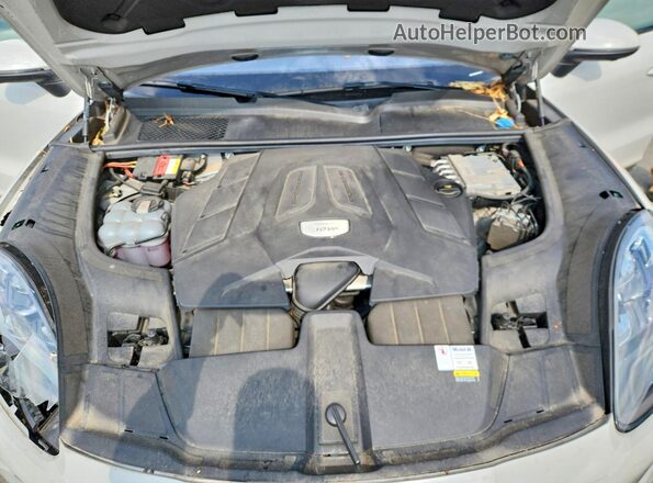 WP1AA2AY1NDA03327 2022 PORSCHE CAYENNE Gray ძრავის განყოფილების ხედი