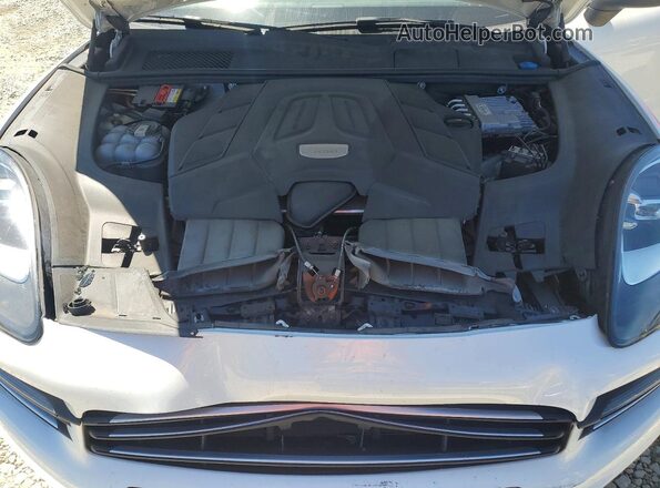 WP1AA2AY2LDA00546 2020 PORSCHE CAYENNE White Շարժիչի բաժամունքի տեսք