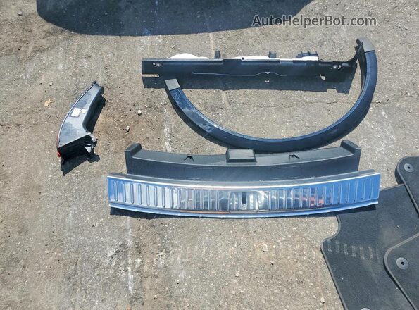 WP1AA2AY2PDA01671 2023 PORSCHE CAYENNE Black Vista de la etiqueta del VIN