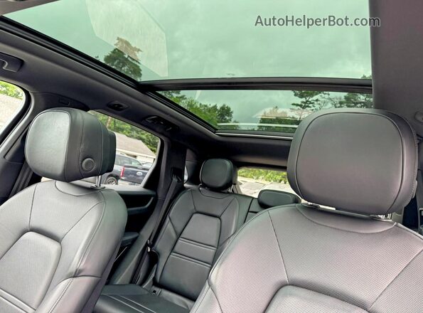 WP1AA2AY3KDA07262 2019 PORSCHE CAYENNE Белый Вид сзади